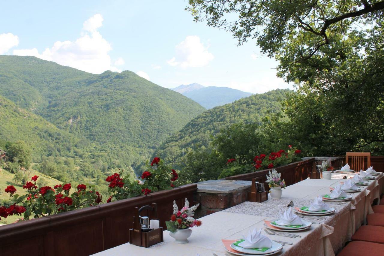 Hotel Tutto Galicnik Exterior photo