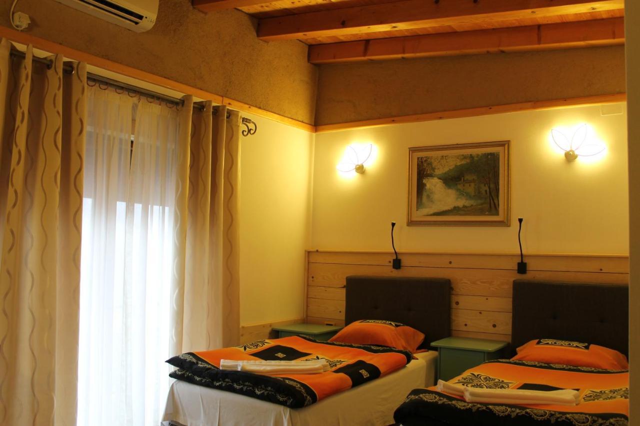 Hotel Tutto Galicnik Exterior photo